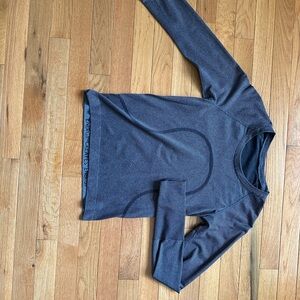 Lululemon Energy Long Sleeve Cropped Shirt - Size 2